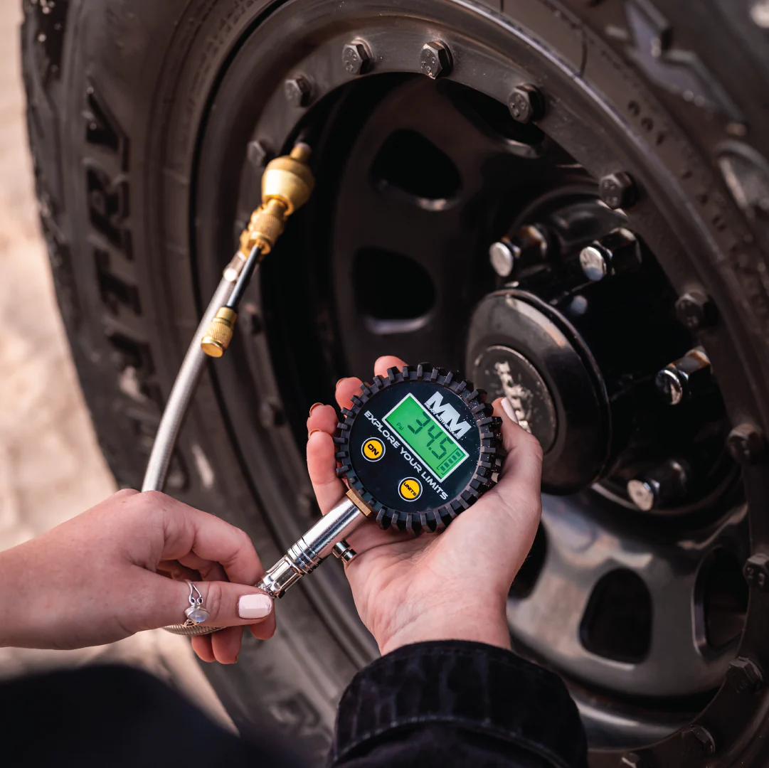 Mean Mother Digital 2-in-1 Deflator & Gauge - Image 4
